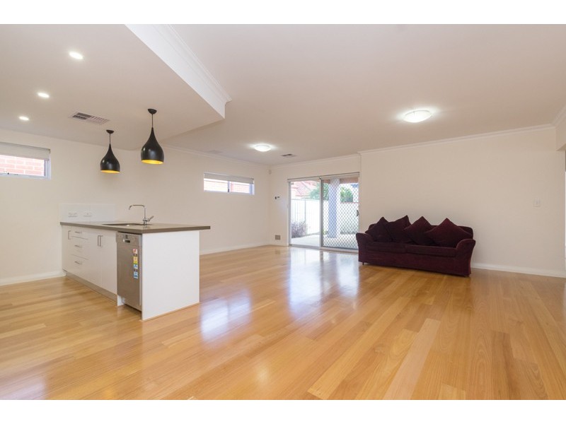 10/198 Surrey Road, Rivervale WA 6103