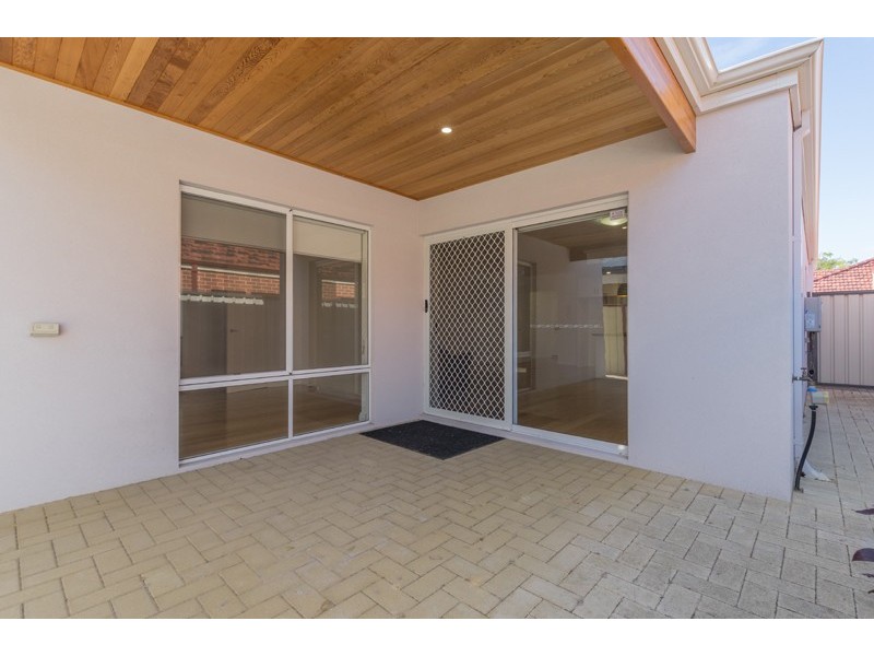 10/198 Surrey Road, Rivervale WA 6103