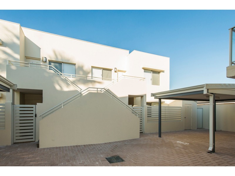 2/19 Hubert Street, Belmont WA 6104