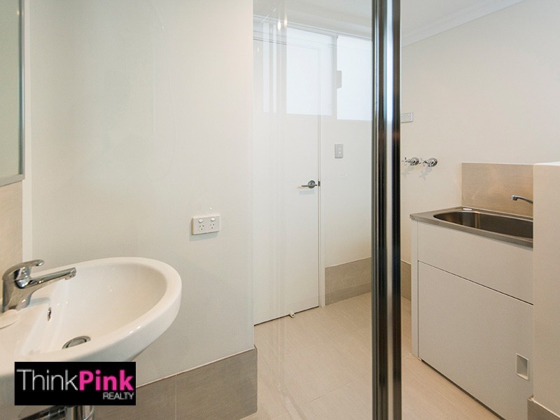 2/19 Hubert Street, Belmont WA 6104