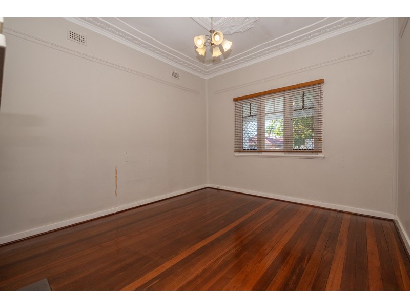 109A Raleigh Street, Carlisle WA 6101