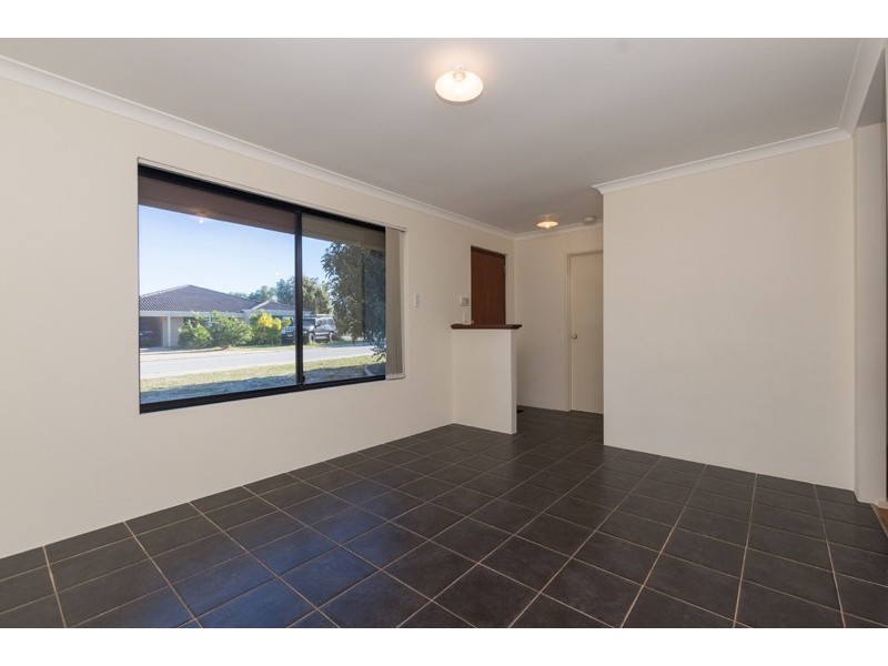 4 Cheltenham Court, Redcliffe WA 6104
