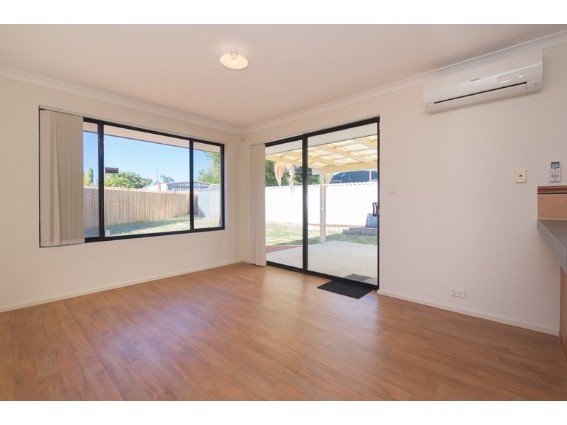 4 Cheltenham Court, Redcliffe WA 6104