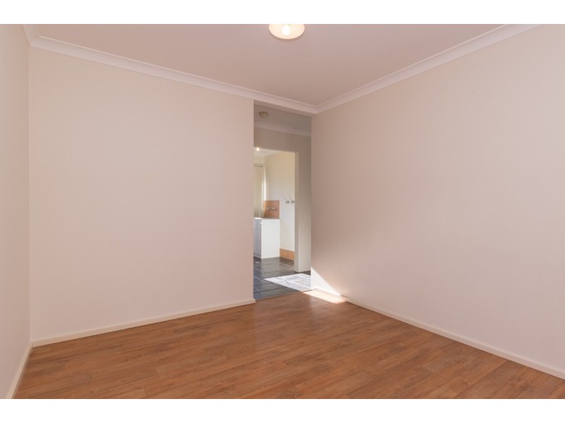 4 Cheltenham Court, Redcliffe WA 6104