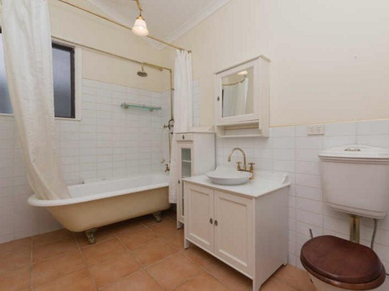 20 Cardiff Street, East Victoria Park WA 6101