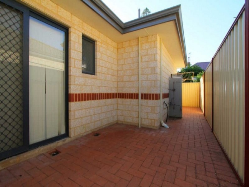 133B Raleigh Street, Carlisle WA 6101