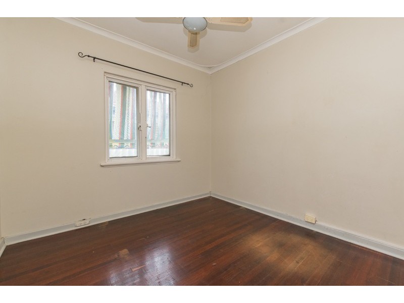 8 Hutchison Street, Rivervale WA 6103