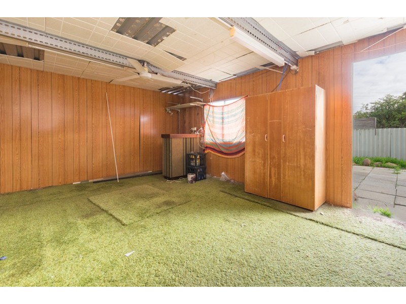 8 Hutchison Street, Rivervale WA 6103