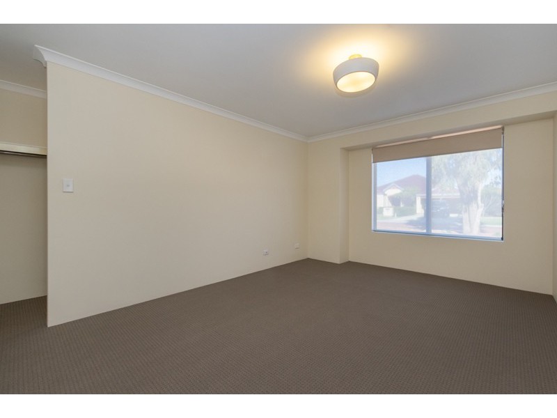 62 Larwood Crescent, High Wycombe WA 6057