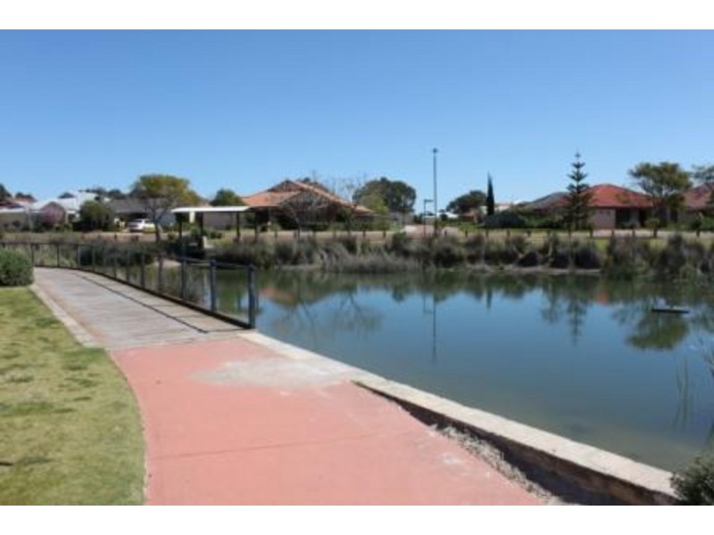 62 Larwood Crescent, High Wycombe WA 6057