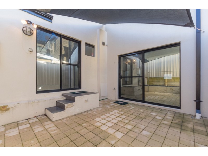 1/42 Gladstone Road, Rivervale WA 6103