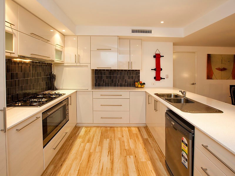 20 New Park Grove, Victoria Park WA 6100