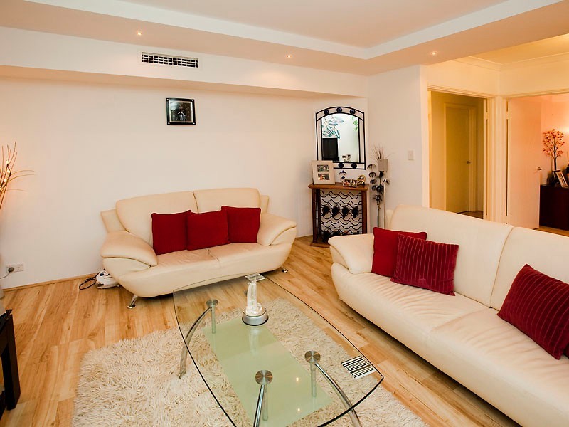 20 New Park Grove, Victoria Park WA 6100