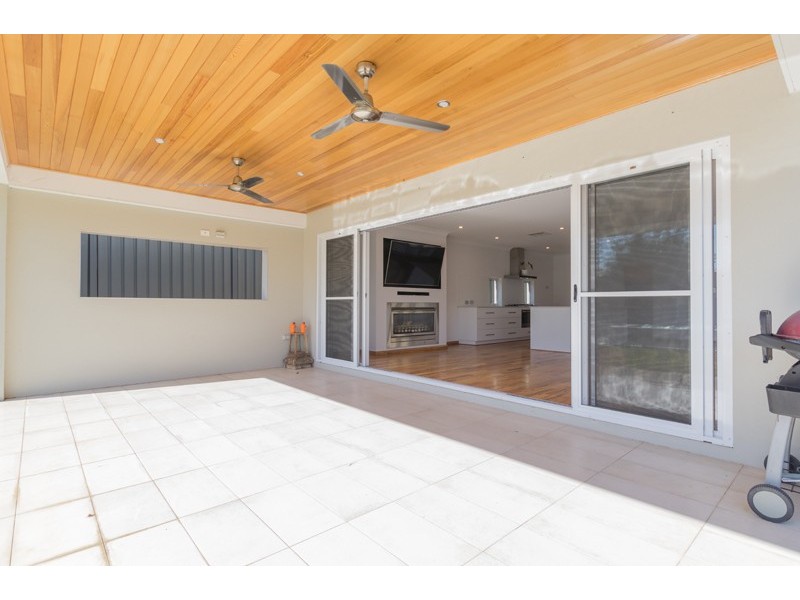 11 Gladstone Road, Rivervale WA 6103
