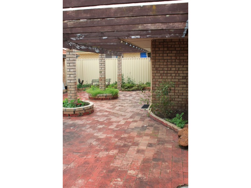 2/95 Mars Street, Carlisle WA 6101