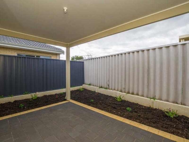 307B Fisher Street, Cloverdale WA 6105