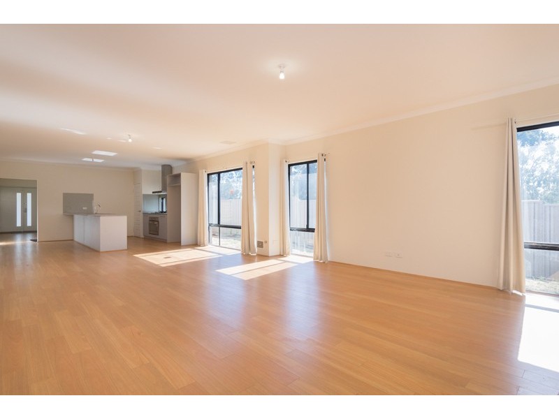 2A Stratford Place, Bentley WA 6102