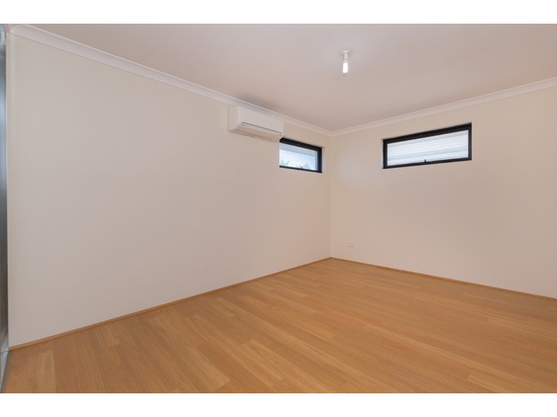 2A Stratford Place, Bentley WA 6102