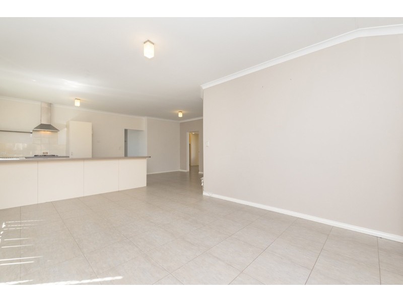 1/250 George Street, Queens Park WA 6107