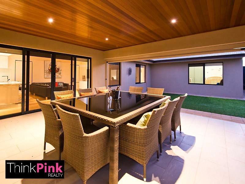 17A Weston Street, Carlisle WA 6101