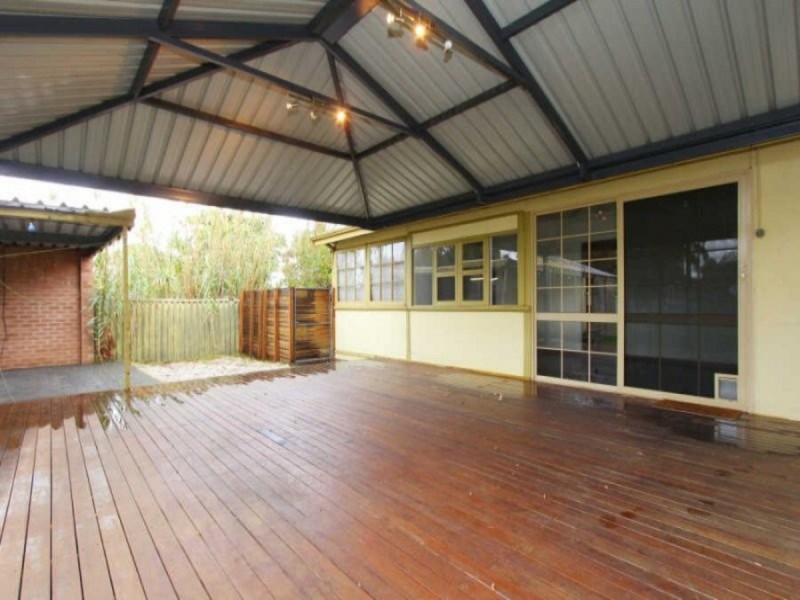 13 Toorak Road, Rivervale WA 6103