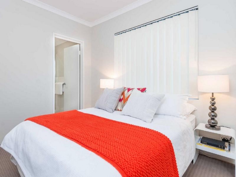 1/203 Belmont Avenue, Cloverdale WA 6105