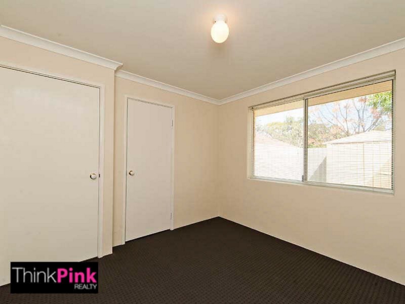 13 Grantham Place, Carlisle WA 6101