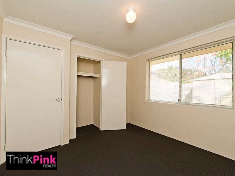 13 Grantham Place, Carlisle WA 6101