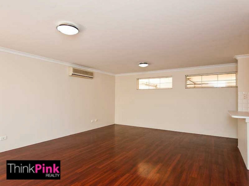 13 Grantham Place, Carlisle WA 6101