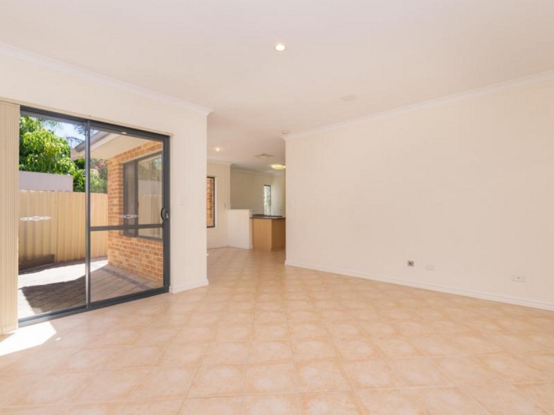 22C Raleigh Street, Carlisle WA 6101