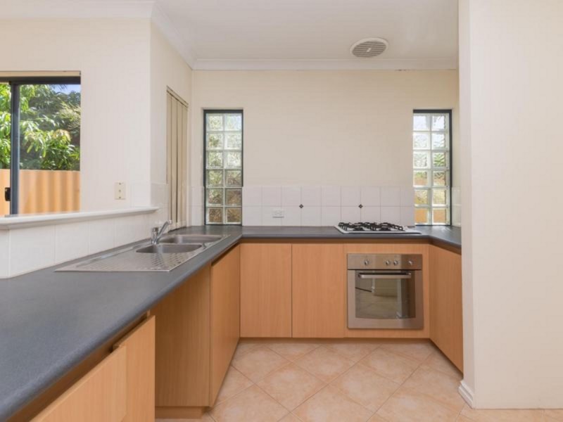 22C Raleigh Street, Carlisle WA 6101