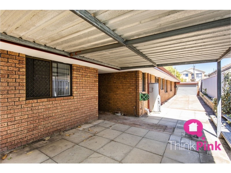 22 Asteroid Way, Carlisle WA 6101