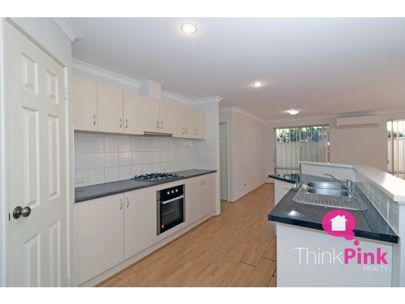 5/6 Beverley Road, Cloverdale WA 6105