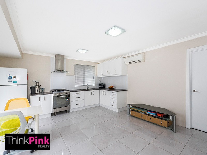 2/23 Gibbs Street, Rivervale WA 6103