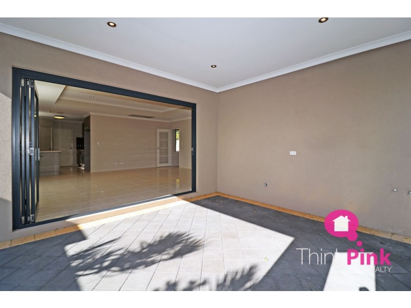 9A Holden Street, Carlisle WA 6101