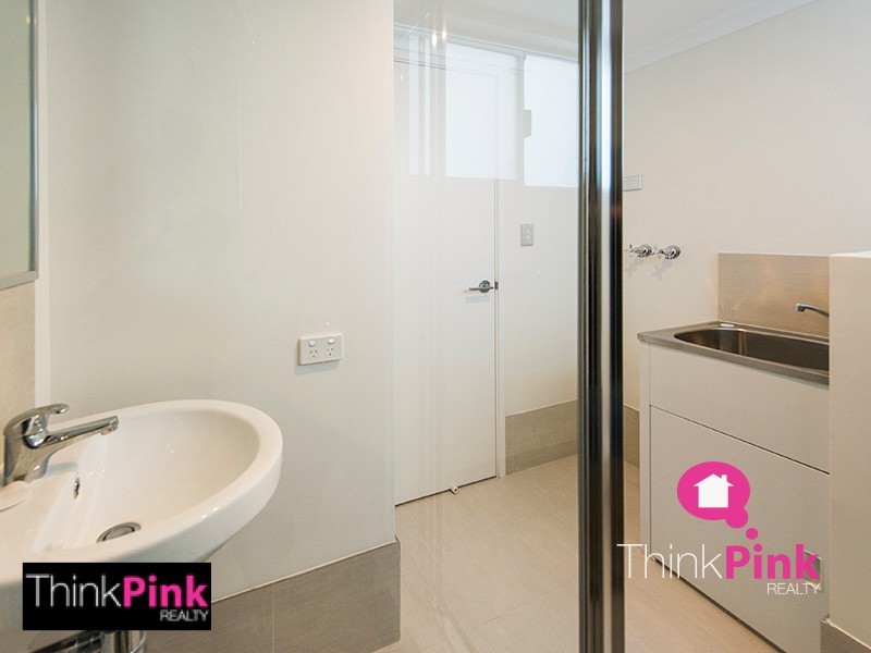 2/19 Hubert Street, Belmont WA 6104