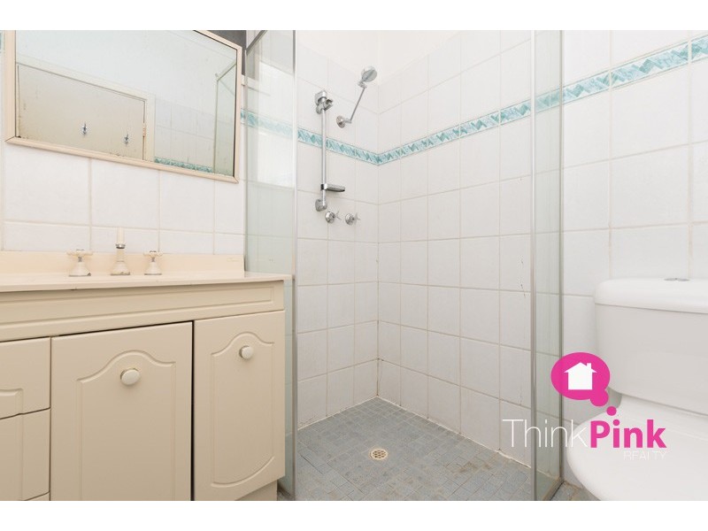 206 Gabriel Street, Cloverdale WA 6105