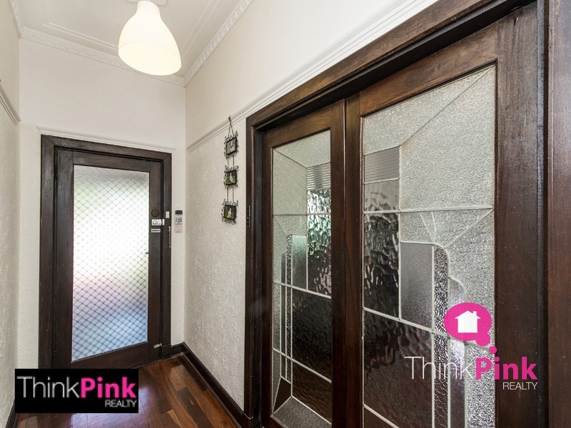 105 Oats Street, Carlisle WA 6101