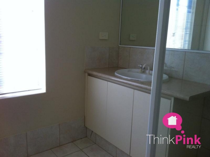 5/6 Beverley Road, Cloverdale WA 6105