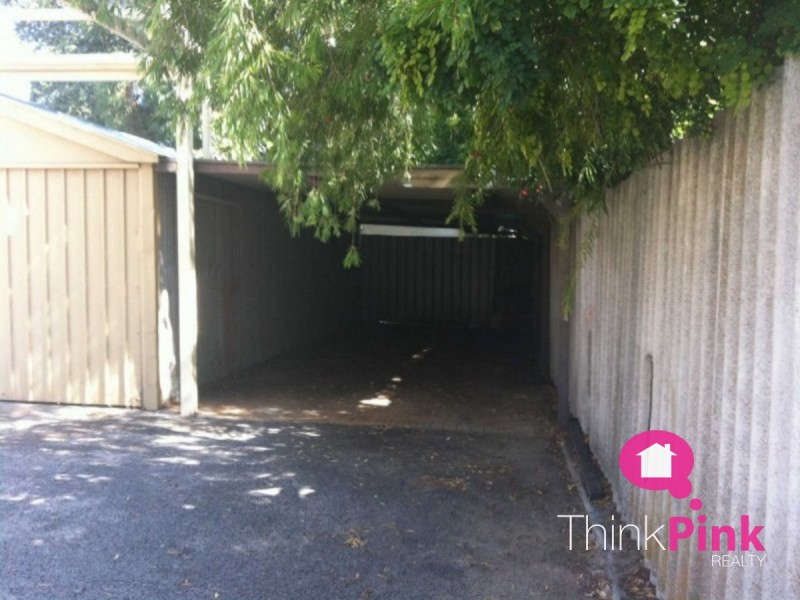 18 Thomas Street, Queens Park WA 6107