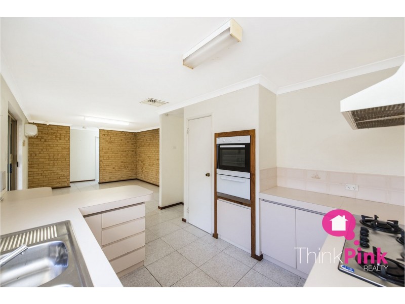 27 Galaxy Way, Carlisle WA 6101