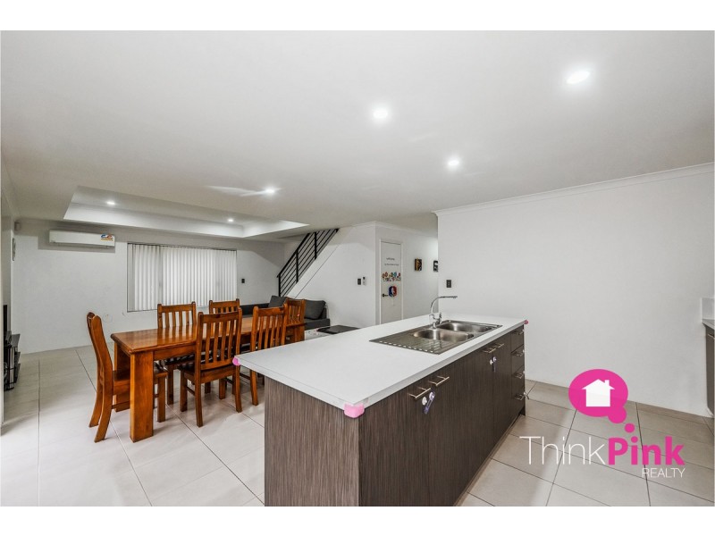 16A Reen Street, St James WA 6102