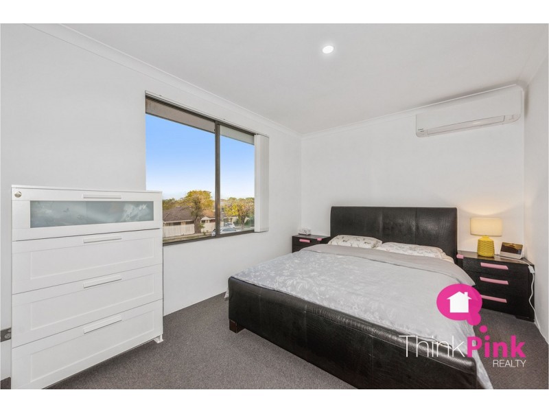 16A Reen Street, St James WA 6102