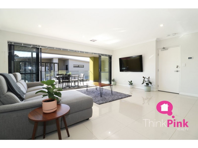 8/316 Hardey Road, Cloverdale WA 6105