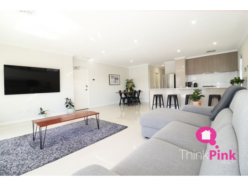8/316 Hardey Road, Cloverdale WA 6105