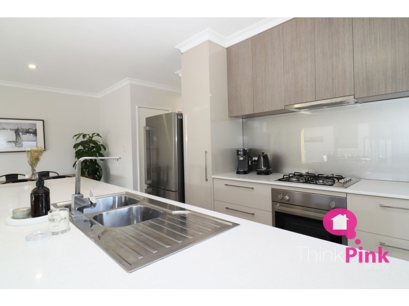 8/316 Hardey Road, Cloverdale WA 6105