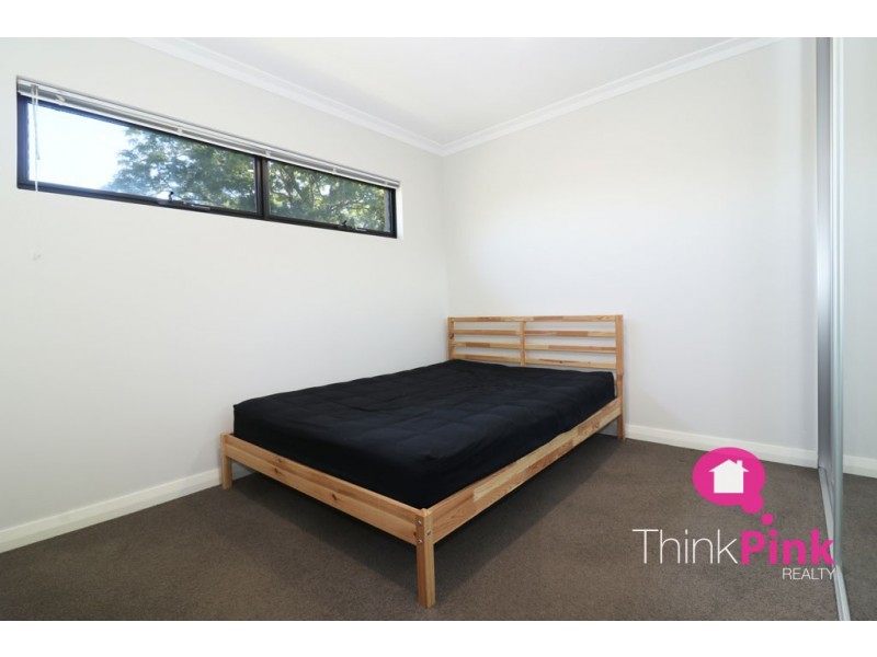 8/316 Hardey Road, Cloverdale WA 6105