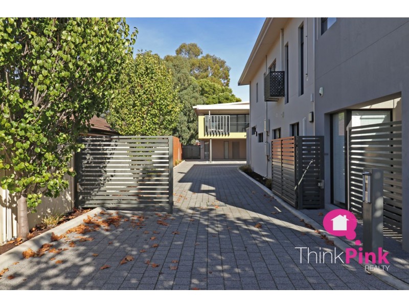 8/316 Hardey Road, Cloverdale WA 6105