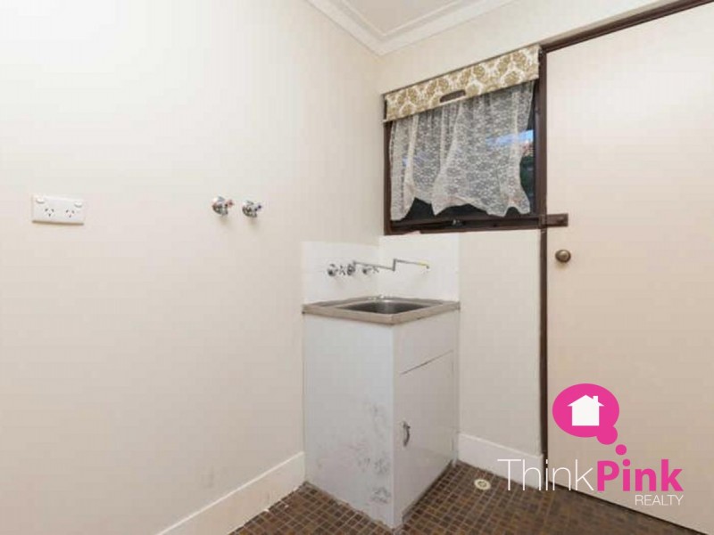 1/3 Woodrow Place, Dianella WA 6059