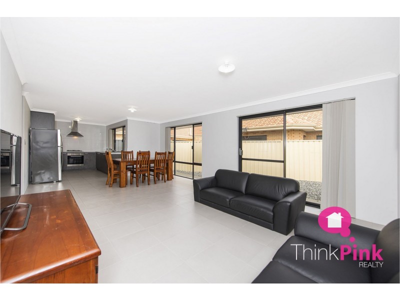 16B Reen Street, St James WA 6102